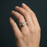 Yellow gold Oval Cut Five-Stone Prong Set Diamond Ring with Classic Band_12