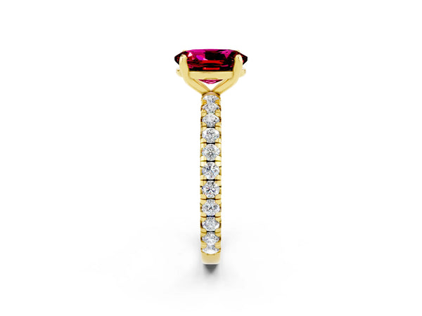 Yellow gold Oval Cut Garnet Pavé Solitaire Ring with Round Band and Prong Setting