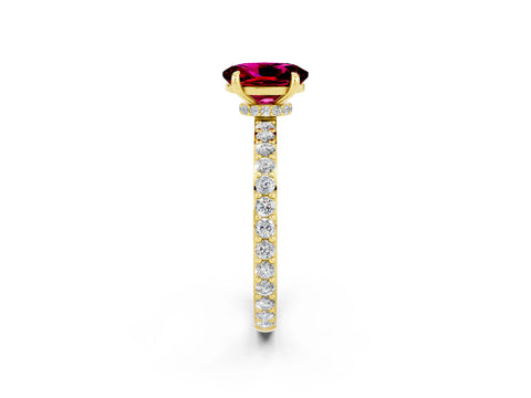 Yellow gold Oval Cut Garnet Ring with Pavé Band and Four-Prong Setting_2