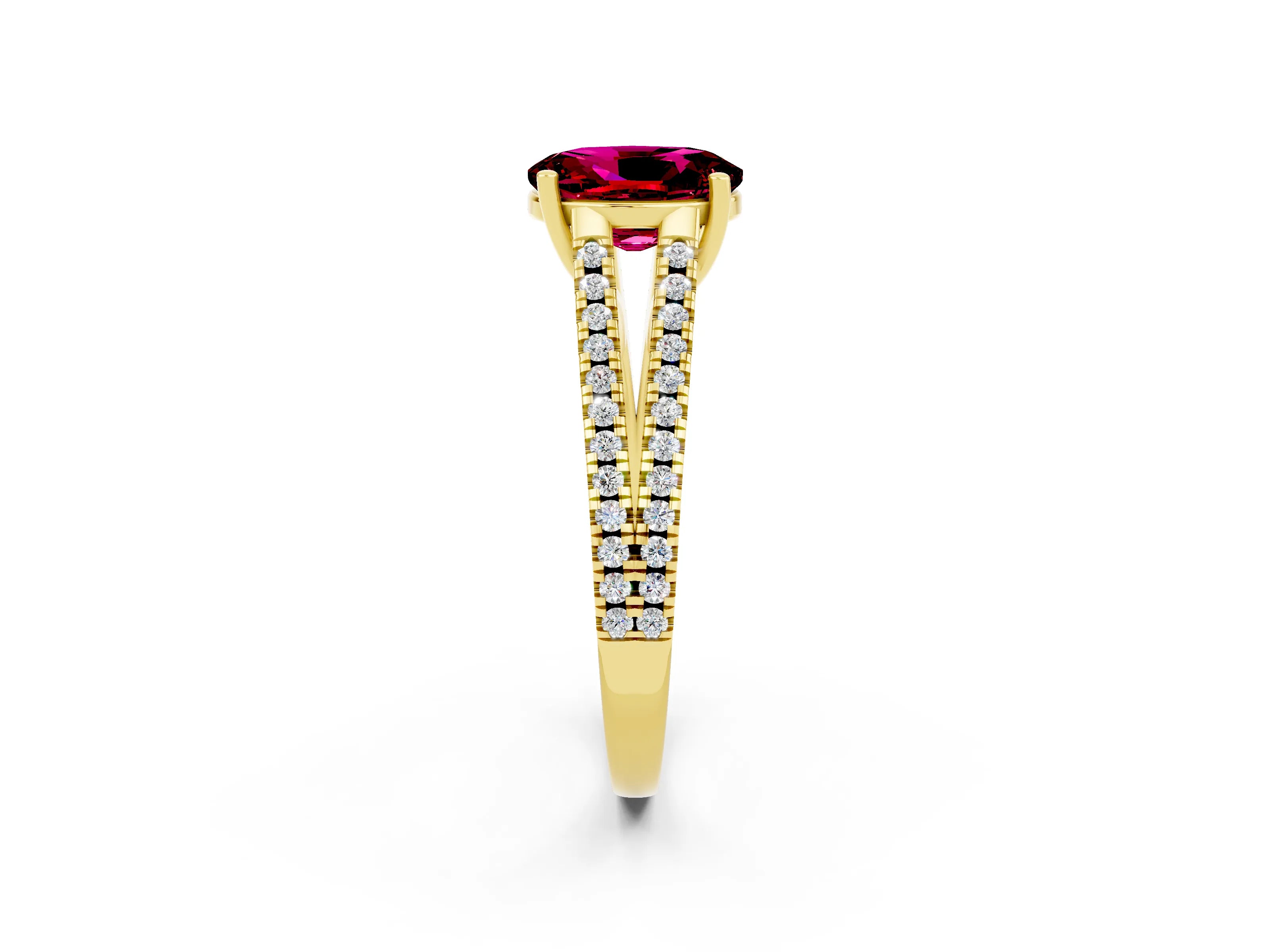 Yellow gold Oval Cut Garnet Solitaire Engagement Ring with Split Shank Pavé Band_2