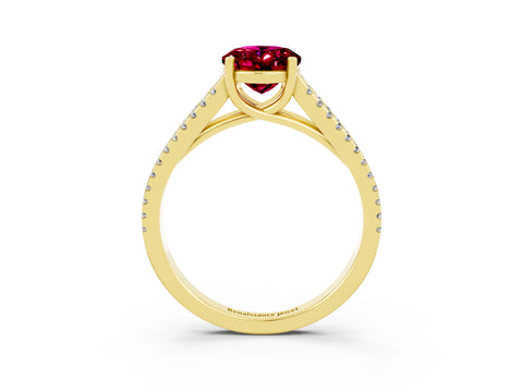 Yellow gold Oval Cut Garnet Solitaire Engagement Ring with Split Shank Pavé Band_3