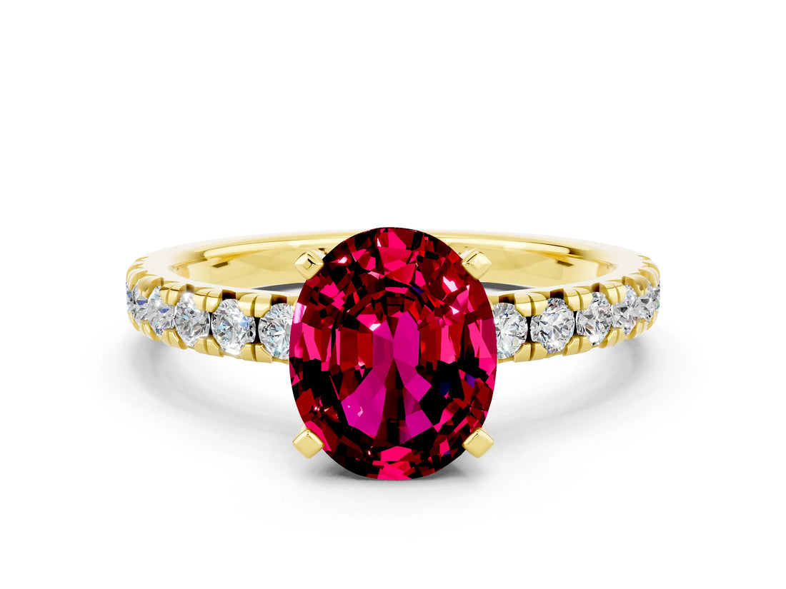 Yellow gold Oval Cut Garnet Solitaire Pavé Engagement Ring with Round Band and Prong Setting_72