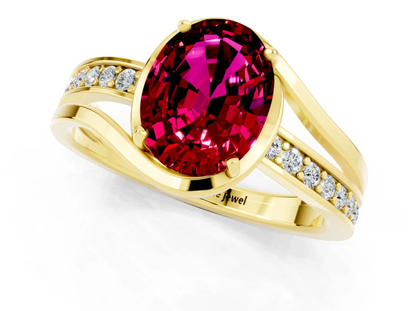 Yellow gold Oval Cut Garnet Solitaire Ring with Split Shank and Prong Setting