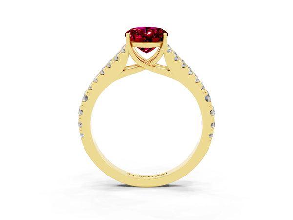 Yellow gold Oval Cut Garnet Split Shank Pavé Engagement Ring with Four-Prong Setting