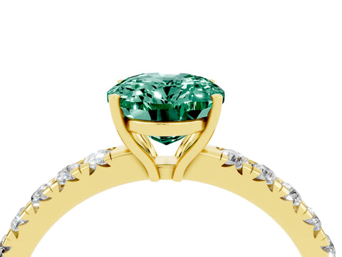 Yellow gold Oval Cut Green Sapphire Pavé Solitaire Engagement Ring with Four-Prong Setting_16