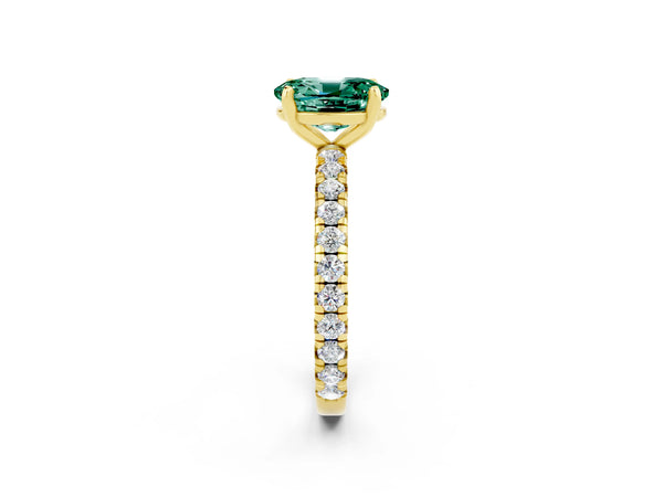 Yellow gold Oval Cut Green Sapphire Pavé Solitaire Ring with Round Band and Prong Setting