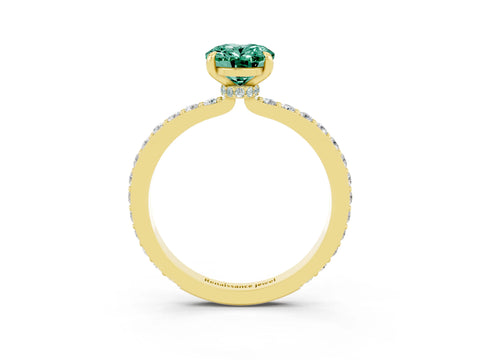 Yellow gold Oval Cut Green Sapphire Ring with Pavé Band and Four-Prong Setting_3