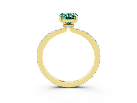 Yellow gold Oval Cut Green Sapphire Solitaire Engagement Ring with Pavé Band and Four-Prong Setting_3