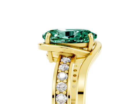Yellow gold Oval Cut Green Sapphire Solitaire Ring with Split Shank and Prong Setting_5