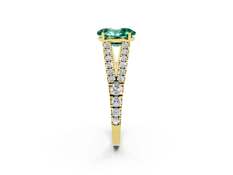 Yellow gold Oval Cut Green Sapphire Split Shank Pavé Engagement Ring with Four-Prong Setting_14