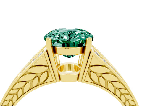 Yellow gold Oval Cut Green Sapphire Split Shank Ring with Pavé Band and Four-Prong Setting_4