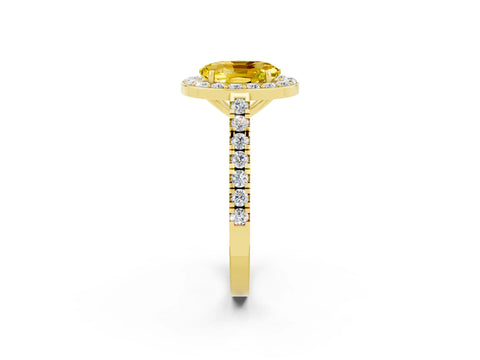Yellow gold Oval Cut Halo Diamond Ring with Pavé Band and Three-Prong Setting_2