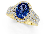 Yellow gold Oval Cut Halo Pavé Diamond Engagement Ring with Split Shank and Four-Prong Setting_1