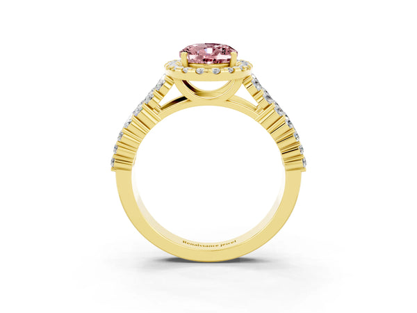 Yellow gold Oval Cut Halo Pavé Diamond Engagement Ring with Split Shank and Four-Prong Setting