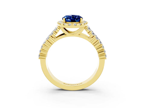 Yellow gold Oval Cut Halo Pavé Diamond Engagement Ring with Split Shank and Four-Prong Setting_3