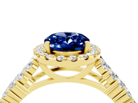 Yellow gold Oval Cut Halo Pavé Diamond Engagement Ring with Split Shank and Four-Prong Setting_4