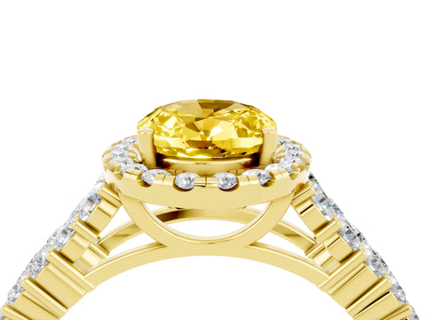 Yellow gold Oval Cut Halo Pavé Diamond Engagement Ring with Split Shank and Four-Prong Setting_4