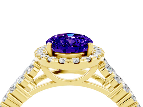 Yellow gold Oval Cut Halo Pavé Diamond Engagement Ring with Split Shank and Four-Prong Setting_4