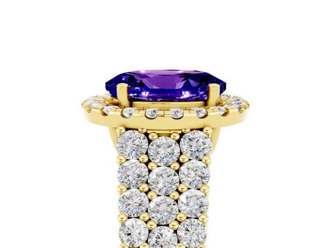 Yellow gold Oval Cut Halo Pavé Diamond Engagement Ring with Split Shank and Four-Prong Setting_5