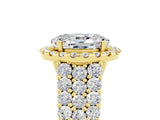 Yellow gold Oval Cut Halo Pavé Diamond Engagement Ring with Split Shank and Four-Prong Setting_5