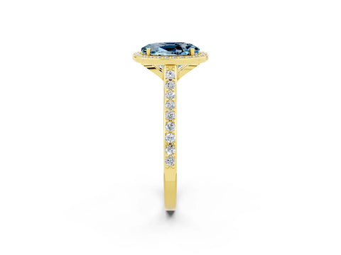 Yellow gold Oval Cut Halo Round Diamond Pavé Band with Four-Prong Setting_2