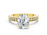 Yellow gold Oval Cut Moissanite Milgrain Pavé Engagement Ring with Four-Prong Setting_12