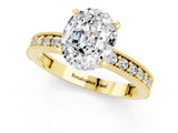 Yellow gold Oval Cut Moissanite Milgrain Pavé Engagement Ring with Four-Prong Setting_13