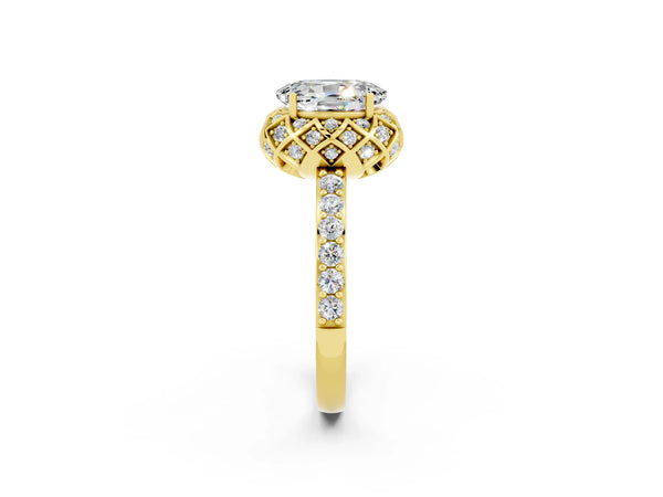 Yellow gold Oval Cut Moissanite Scalloped Halo Engagement Ring with Round Shared Prong Band
