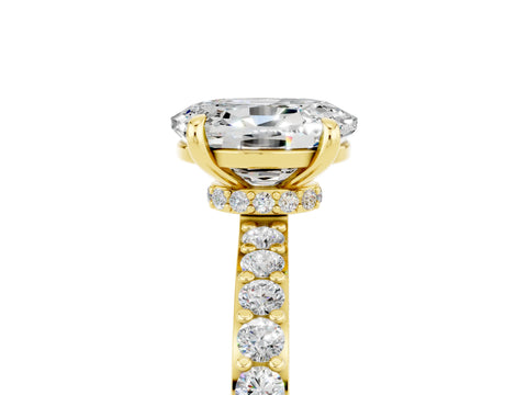 Yellow gold Oval Cut Moissanite Solitaire Engagement Ring with Pavé Band and Four-Prong Setting_5