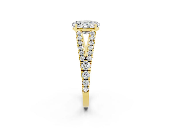 Yellow gold Oval Cut Moissanite Split Shank Pavé Engagement Ring with Four-Prong Setting