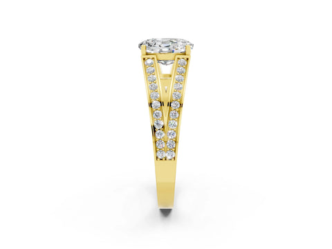 Yellow gold Oval Cut Moissanite Split Shank Ring with Pavé Band and Four-Prong Setting_2