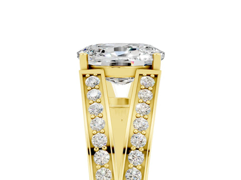 Yellow gold Oval Cut Moissanite Split Shank Ring with Pavé Band and Four-Prong Setting_5
