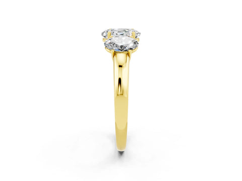 Yellow gold Oval Cut Moissanite Three-Stone Ring with Four-Prong Setting and Classic Band_2