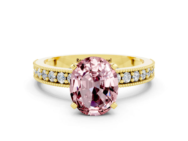 Yellow gold Oval Cut Morganite Milgrain Pavé Engagement Ring with Four-Prong Setting