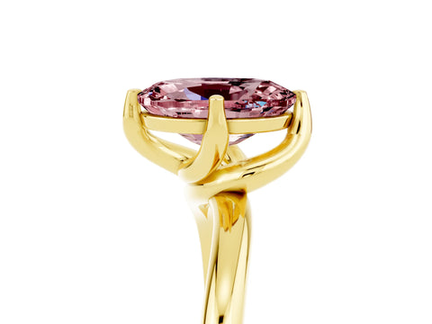 Yellow gold Oval Cut Morganite Solitaire Engagement Ring with Four-Prong Setting and Classic Band_17