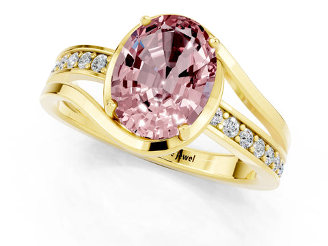Yellow gold Oval Cut Morganite Solitaire Ring with Split Shank and Prong Setting_1