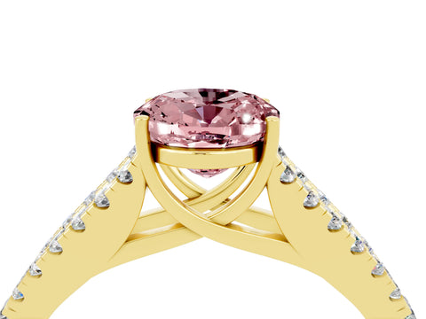 Yellow gold Oval Cut Morganite Split Shank Pavé Engagement Ring with Four-Prong Setting_37