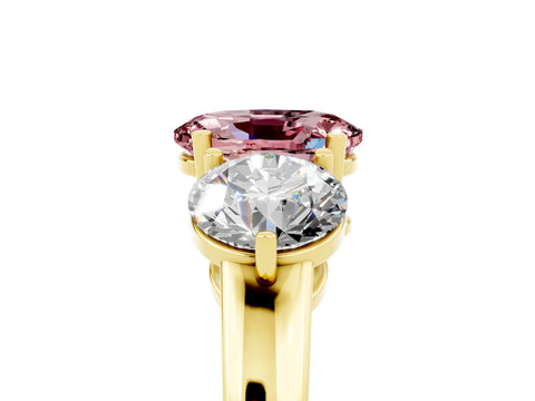 Yellow gold Oval Cut Morganite Three-Stone Ring with Prong Setting and Classic Band_5