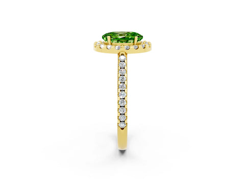 Yellow gold Oval Cut Peridot Pavé Halo Ring with Four-Prong Setting_14