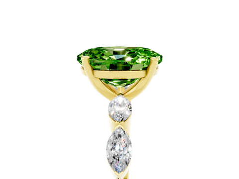 Yellow gold Oval Cut Peridot Ring with Marquise Side Stones and Prong Setting_5