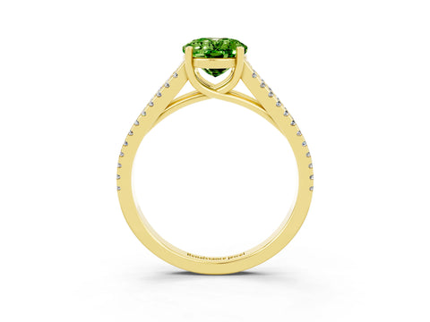 Yellow gold Oval Cut Peridot Solitaire Engagement Ring with Split Shank Pavé Band_3