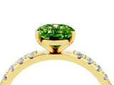 Yellow gold Oval Cut Peridot Solitaire Pavé Band with Four-Prong Setting_4