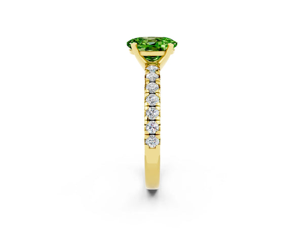 Yellow gold Oval Cut Peridot Solitaire Pavé Engagement Ring with Round Band and Prong Setting