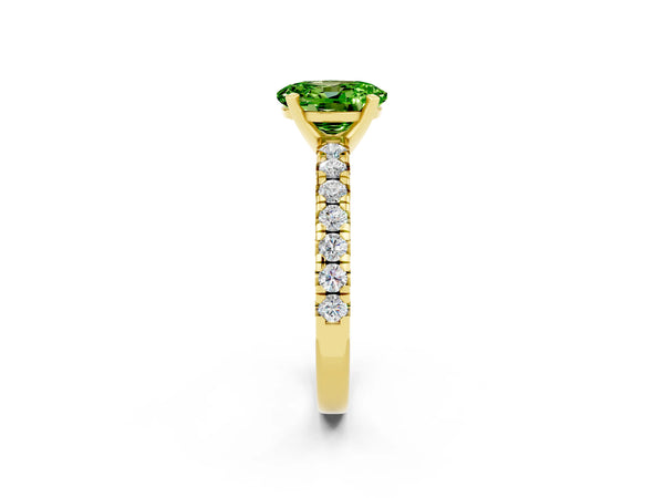 Yellow gold Oval Cut Peridot Solitaire Pavé Engagement Ring with Round Band and Prong Setting