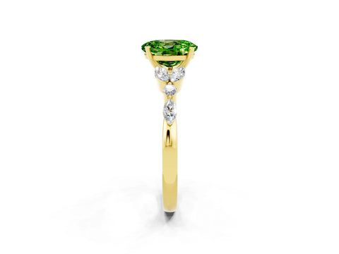 Yellow gold Oval Cut Peridot Solitaire Ring with Side Stones and Four-Prong Setting_14