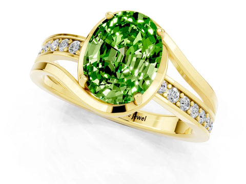 Yellow gold Oval Cut Peridot Solitaire Ring with Split Shank and Prong Setting_1