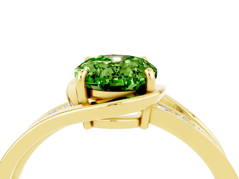 Yellow gold Oval Cut Peridot Solitaire Ring with Split Shank and Prong Setting_4