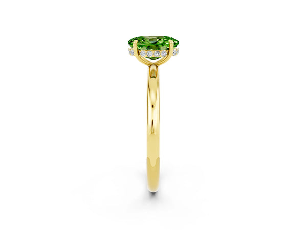 Yellow gold Oval Cut Peridot Solitaire Ring with Thin Band and Four-Prong Setting