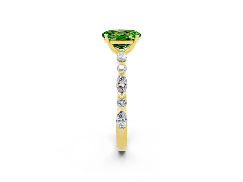 Yellow gold Oval Cut Peridot Solitaire with Side Stones on a Pavé Band and Four-Prong Setting_2