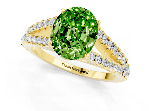 Yellow gold Oval Cut Peridot Split Shank Pavé Engagement Ring with Four-Prong Setting